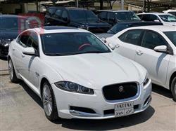 جاكوار XF